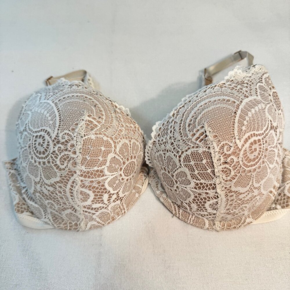 Aerie Plunge pushup plunge underwire bra Ivory lace Size 32C, Preowned